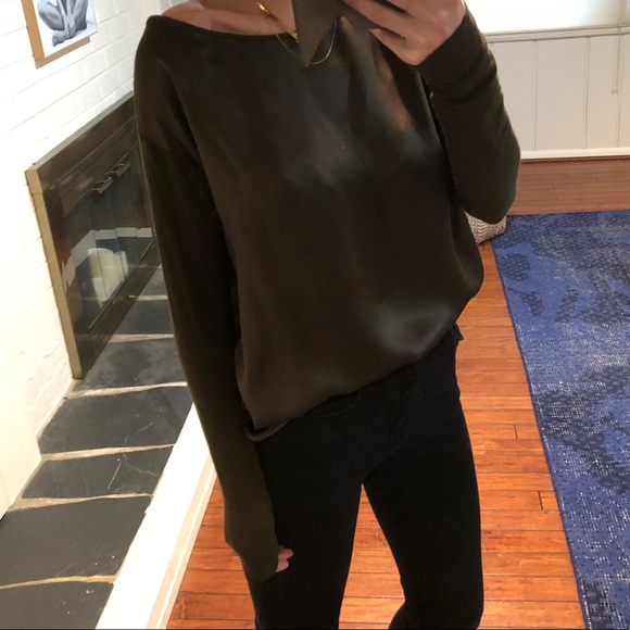 Vince silk top. Never worn! - Picture 1 of 4